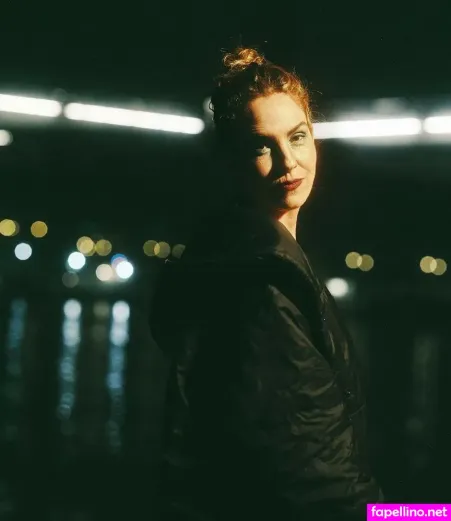 Emma Ruth Rundle OnlyFans Thumbnail #rBOvUrLLtN