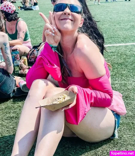 Emma Rylands Nee Mckeen OnlyFans Thumbnail #LSGDtAPCmG