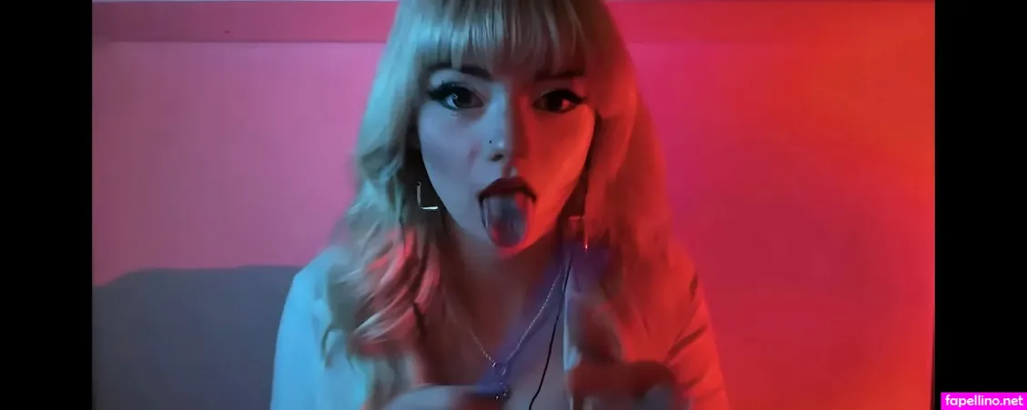 Emma S Myspace OnlyFans Thumbnail #6v5MZbS38C