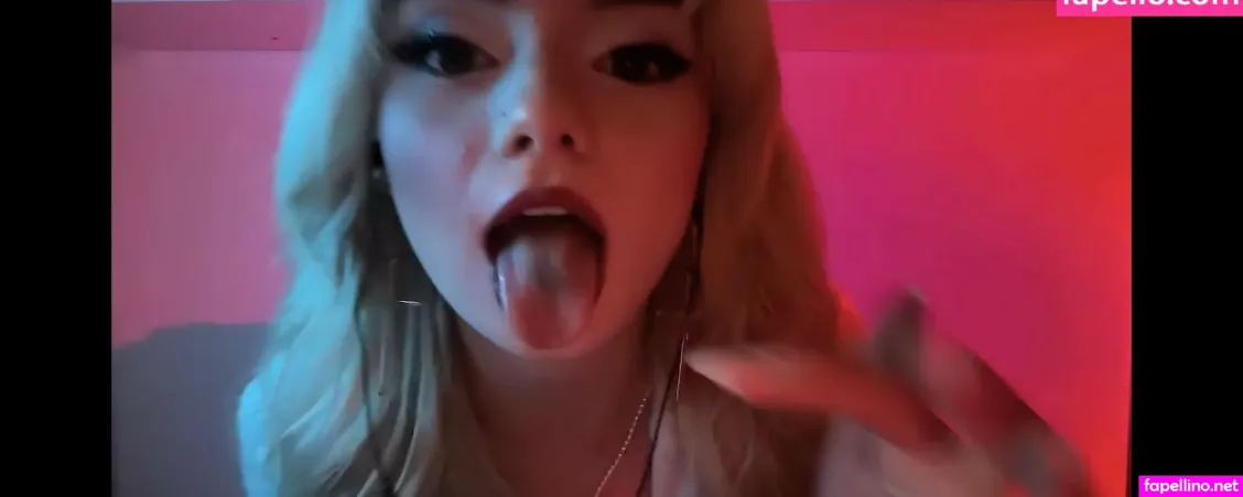 Emma S Myspace OnlyFans Thumbnail #9LUwHoKErt