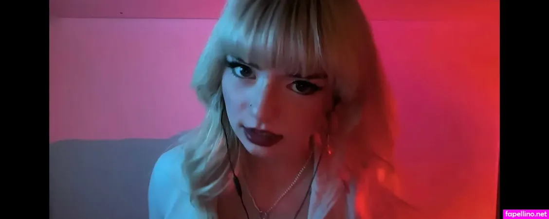 Emma S Myspace OnlyFans Thumbnail #n4eeqAvIEC