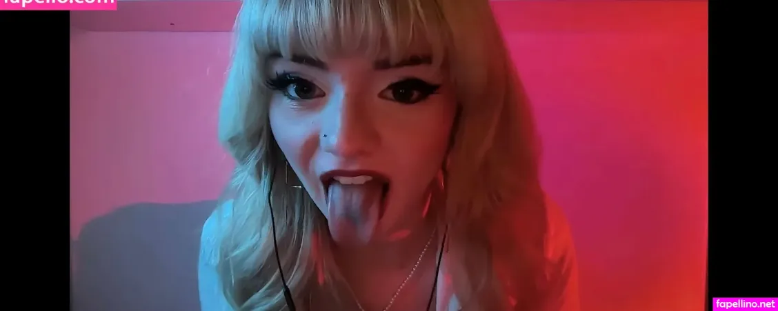 Emma S Myspace OnlyFans Thumbnail #oOZnckliR6