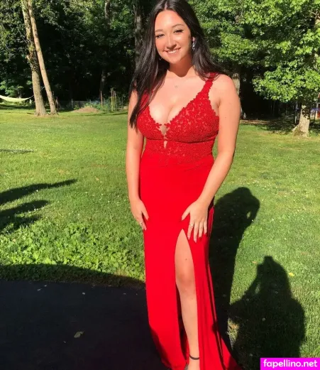 Emma S OnlyFans Thumbnail #CqY0KHgJIk