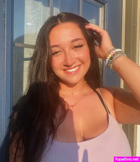 Emma S OnlyFans Thumbnail #RNlqhNjUYV