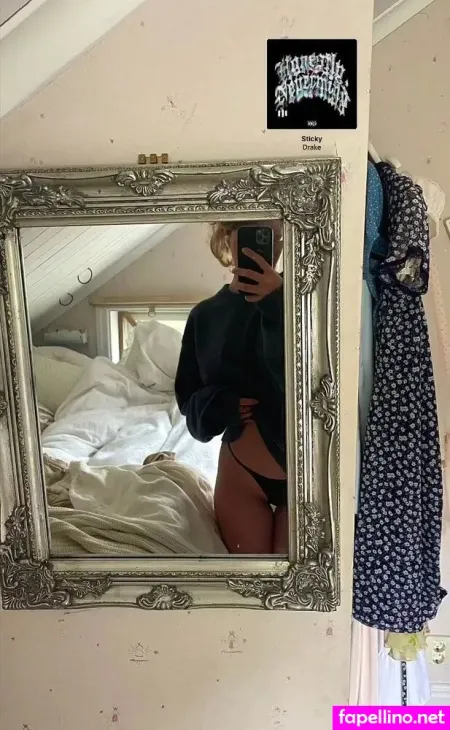 Emma Schnborn OnlyFans Thumbnail #0wBl9IeuQD