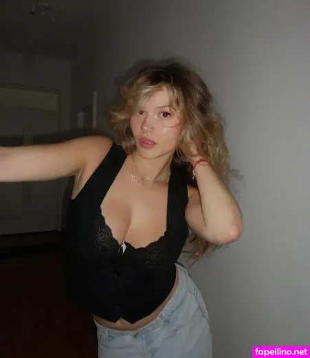 Emma Schnborn OnlyFans Thumbnail #AddWR7hLvi