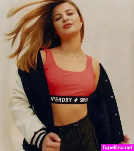 Emma Schweiger OnlyFans Thumbnail #I9qYQm2Ya3