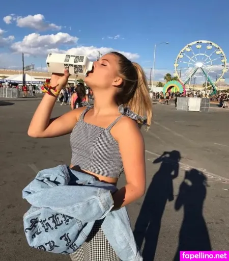 Emma Schweiger OnlyFans Thumbnail #Km4Rdpdi78