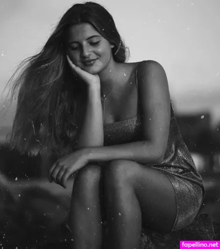 Emma Schweiger OnlyFans Thumbnail #QMh1C3eCqK