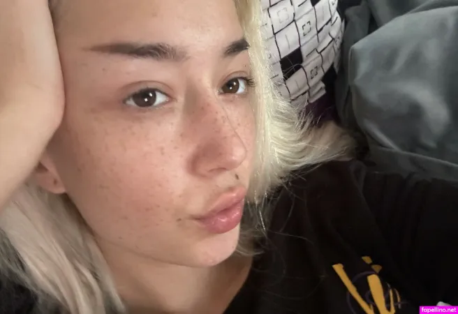 Emma Snow OnlyFans Thumbnail #qHgzvTS00x