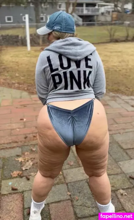 Emma St James 3 OnlyFans Thumbnail #jXz5QELZT2