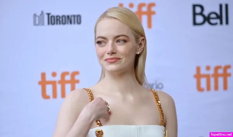 Emma Stones Main Profile Photo