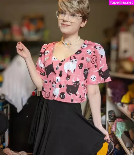 Emma Thorne OnlyFans Thumbnail #ESC9Qb2Vz0