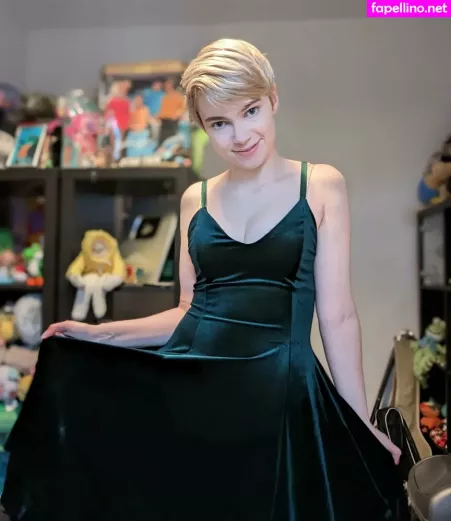 Emma Thorne OnlyFans Thumbnail #YN1YQOzRU1