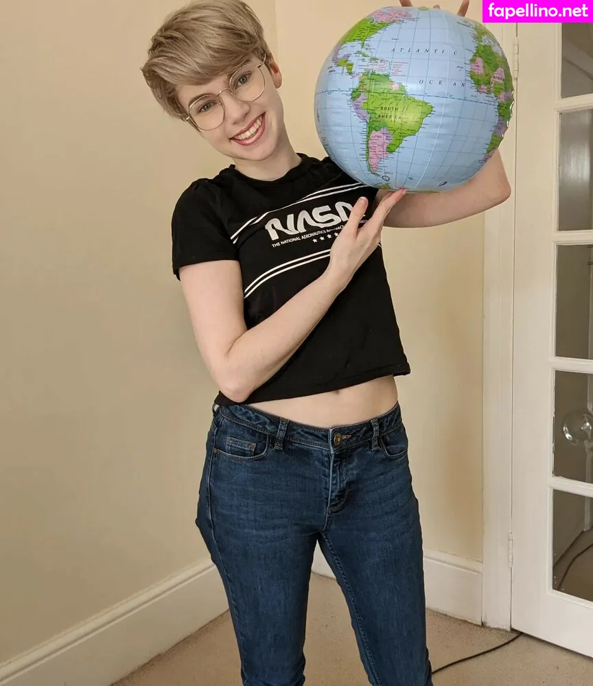 EmmaThorneVideos, emmainashes, emmathorne1 Nude Leaked OnlyFans Photo #rdBAg51Tj3