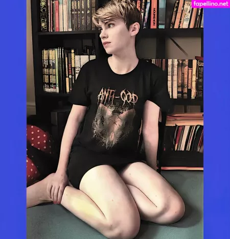 Emma Thorne OnlyFans Thumbnail #zpxbUGM0jJ