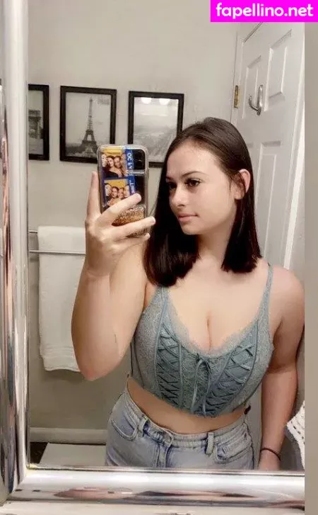 Emma Trotta OnlyFans Thumbnail #xEO6xsheyB