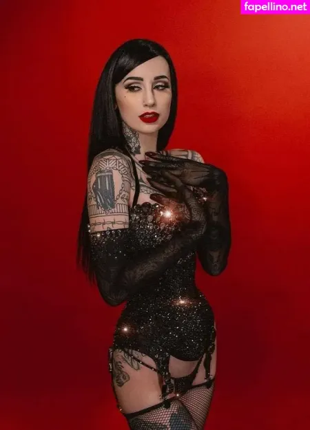 Emma Vauxdevil OnlyFans Thumbnail #2rLTIoCE4q