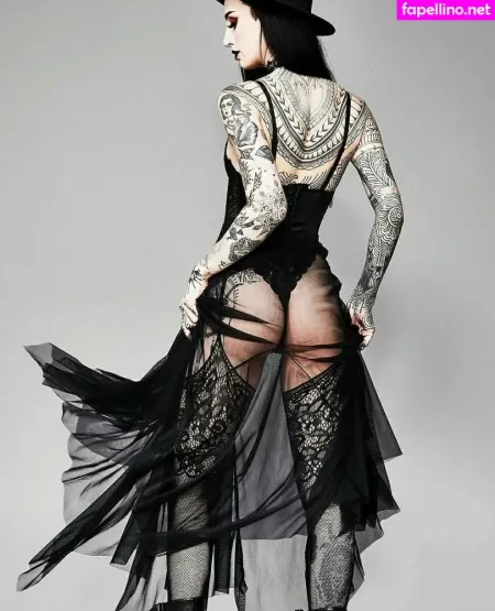 Emma Vauxdevil OnlyFans Thumbnail #5zUG5VU5pG