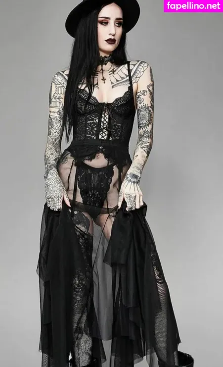 Emma Vauxdevil OnlyFans Thumbnail #DmNYQcs5jW