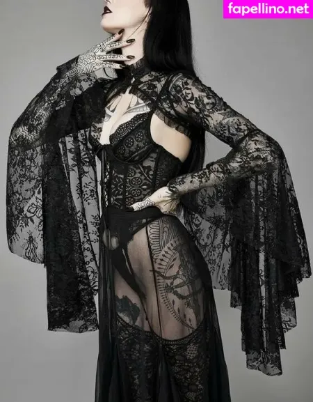 Emma Vauxdevil OnlyFans Thumbnail #jGGSkjnfar