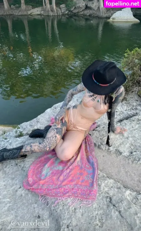 Emma Vauxdevil OnlyFans Thumbnail #vnVCw9SZLD