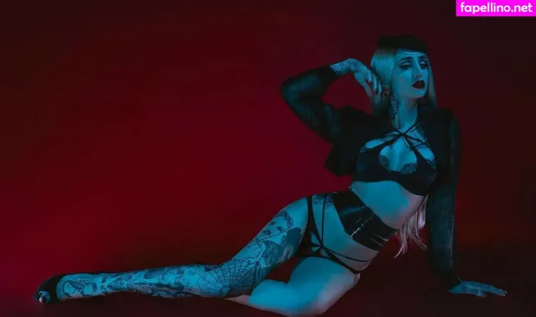 Emma Vauxdevil OnlyFans Thumbnail #xMh3RfxF2O