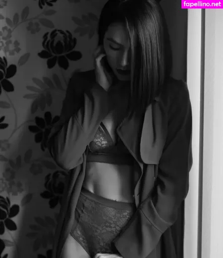 Emma Victoria Louise OnlyFans Thumbnail #rOnOYrTBU3