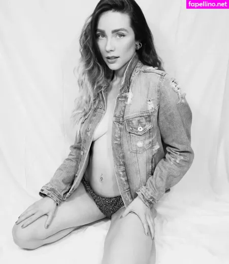 Emma Victoria Louise OnlyFans Thumbnail #ywkS4nBiJm