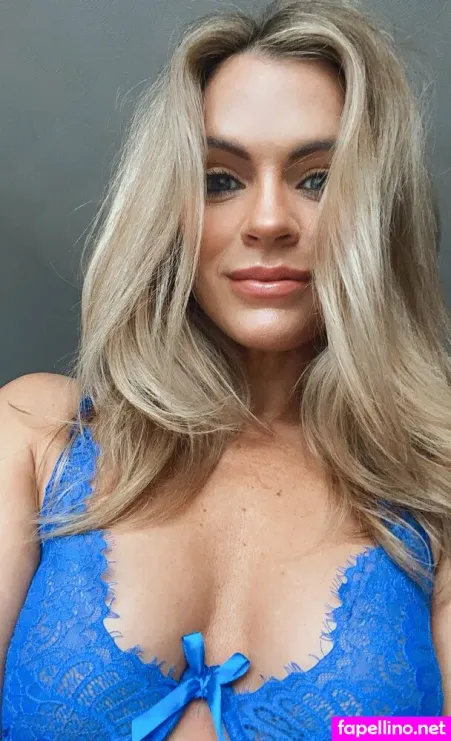 Emma Walsh OnlyFans Thumbnail #gK2Un2dGz9