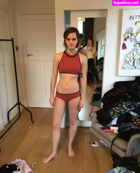 Emma Watson OnlyFans Thumbnail #X4JeRXRmOn