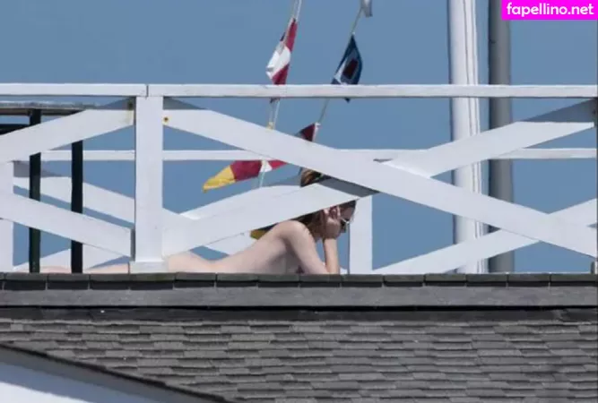 Emma Watson OnlyFans Thumbnail #oGS3Ff5l0F