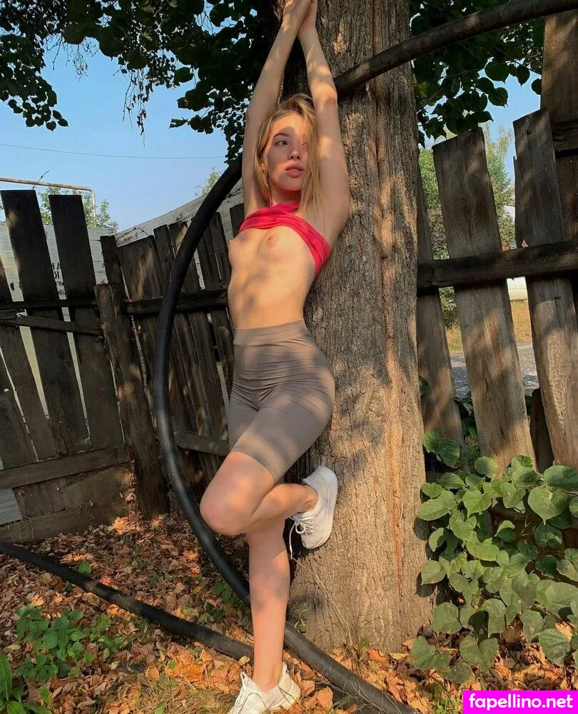 Isabel Dolcè, YourEmmaWhite, emmadiary, shamelessrabbit Nude Leaked OnlyFans Photo #NNbHuatVAB