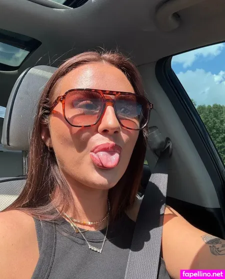 Emmaabelle OnlyFans Thumbnail #2aDeLRW4mJ