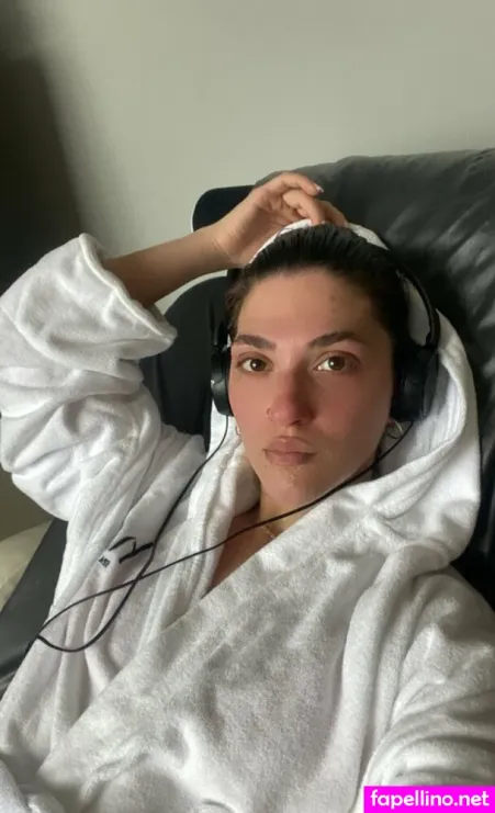 Emmaagassi OnlyFans Thumbnail #jGYHc0CNbj