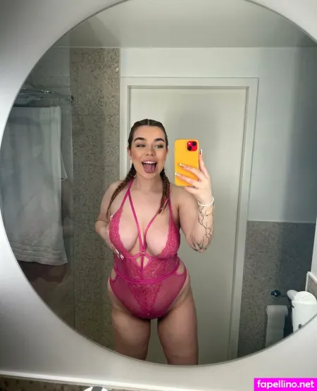 Emmaahall5 OnlyFans Thumbnail #YEDwKouNDz