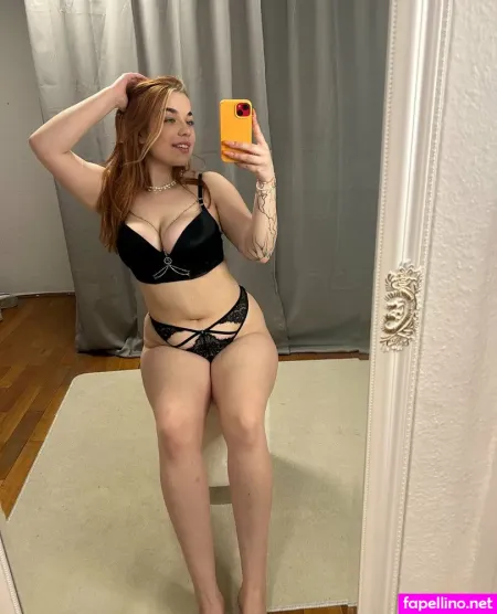 Emmaahall5 OnlyFans Thumbnail #szSRW9FMby