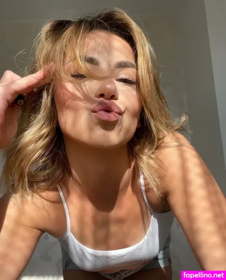 Emmabailey OnlyFans Thumbnail #C9WsTkcBUJ