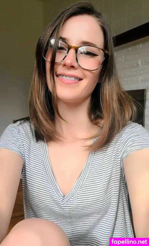 ebarmby, emmabarbiex, emmabarbyy Nude Leaked OnlyFans Photo #enxkJSotGM