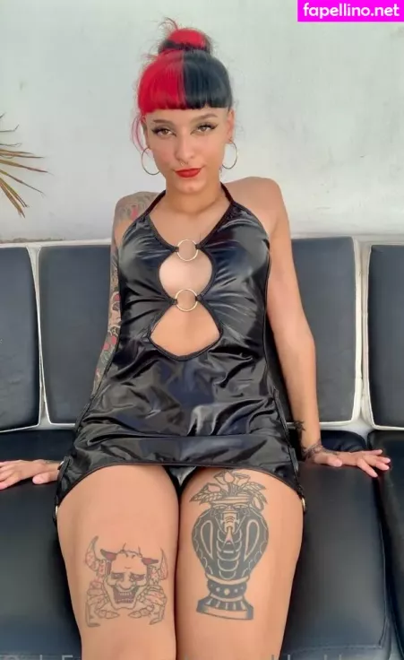 Emmablackkfree OnlyFans Thumbnail #mDY8tXDZNB