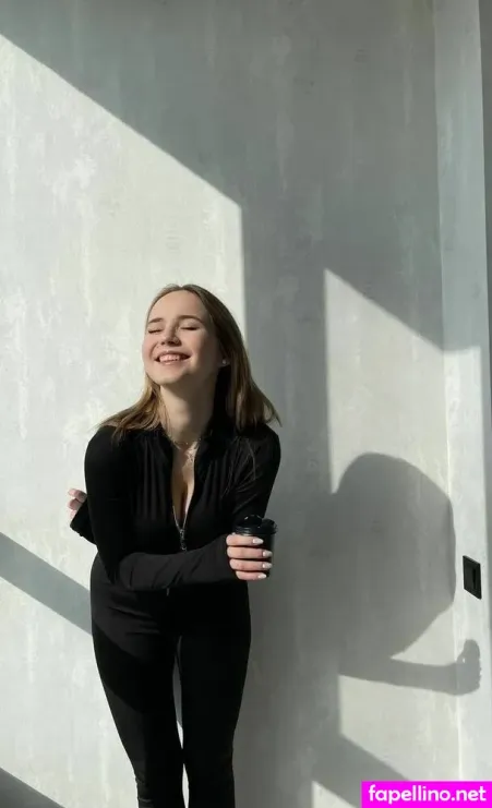 Emmabunnyf OnlyFans Thumbnail #OFUTc3wDvD