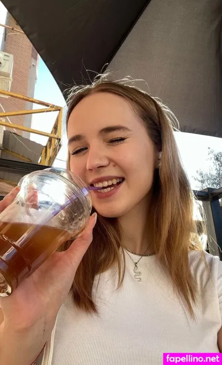 Emmabunnyf OnlyFans Thumbnail #UYQc8LNtcw