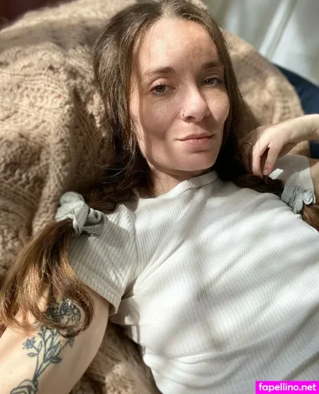 Emmacantquit OnlyFans Thumbnail #0DaSnCiy59