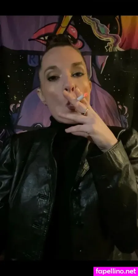 Emmacantquit OnlyFans Thumbnail #hev7ZUXENO