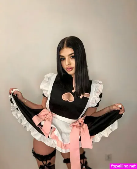 Emmacharlottee OnlyFans Thumbnail #qJJ0C00Apu
