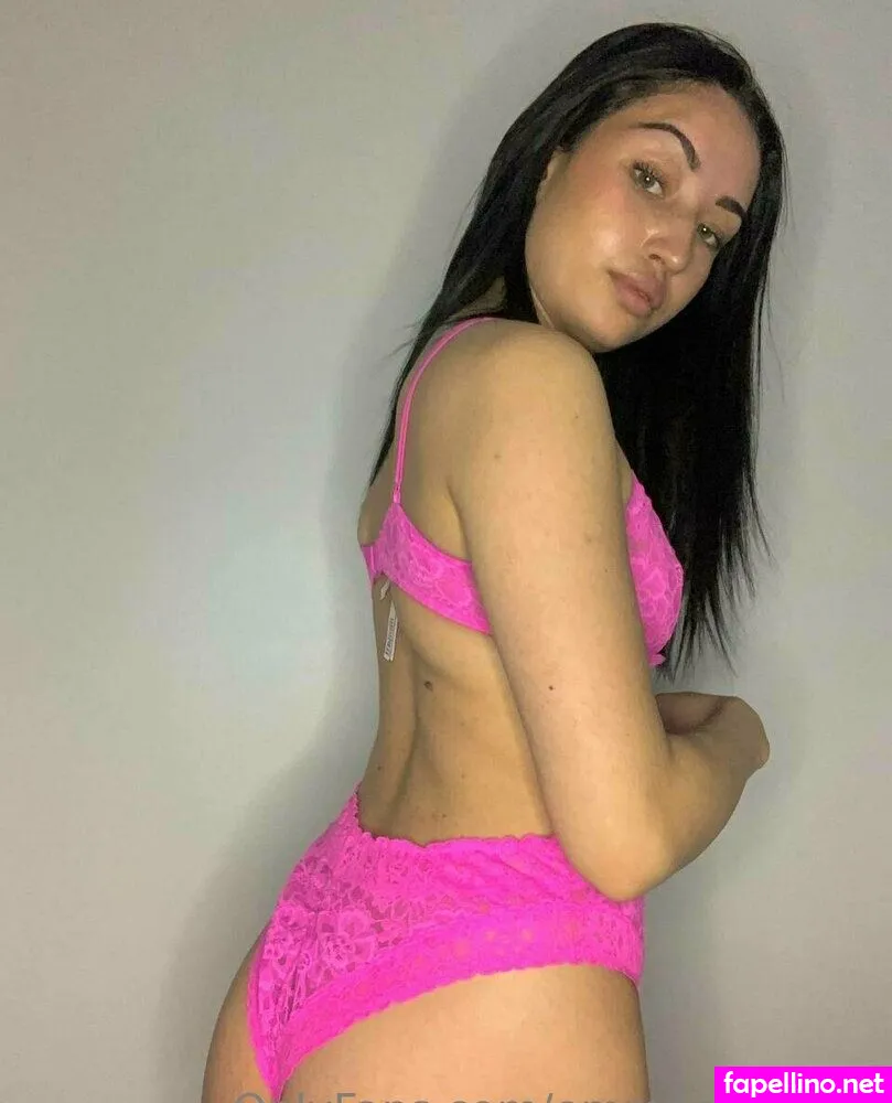 EmmaColXO, emmacollinsxo Nude Leaked OnlyFans Photo #JTSrfI4uRv