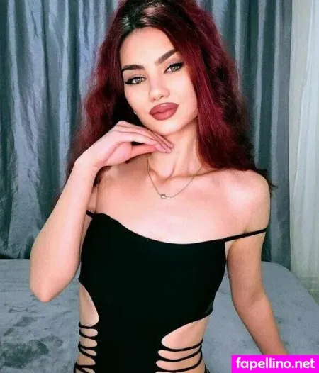 Emmacosmo OnlyFans Thumbnail #yMEa9XejFJ