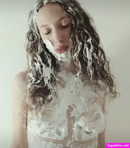 Emmadollofcurls OnlyFans Thumbnail #MvplAeIg5O