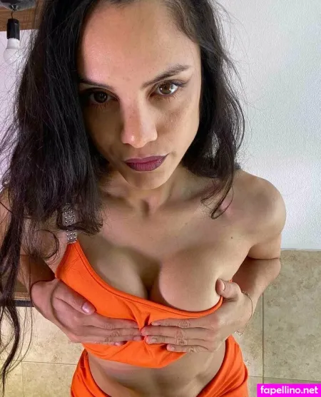 Emmadra OnlyFans Thumbnail #XfXpGu5Ilg