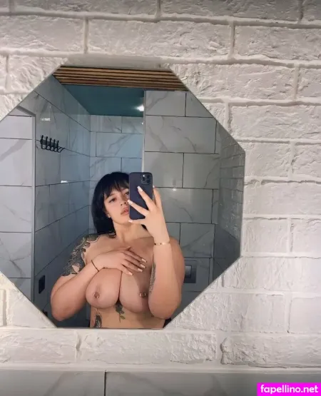 Emmadragon OnlyFans Thumbnail #oUT6OXHx9X